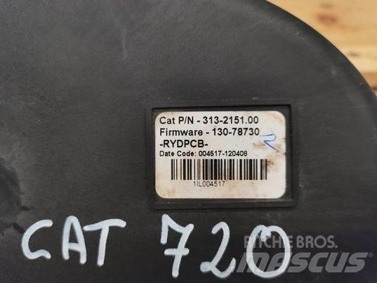 CAT 735 meter Electrónica