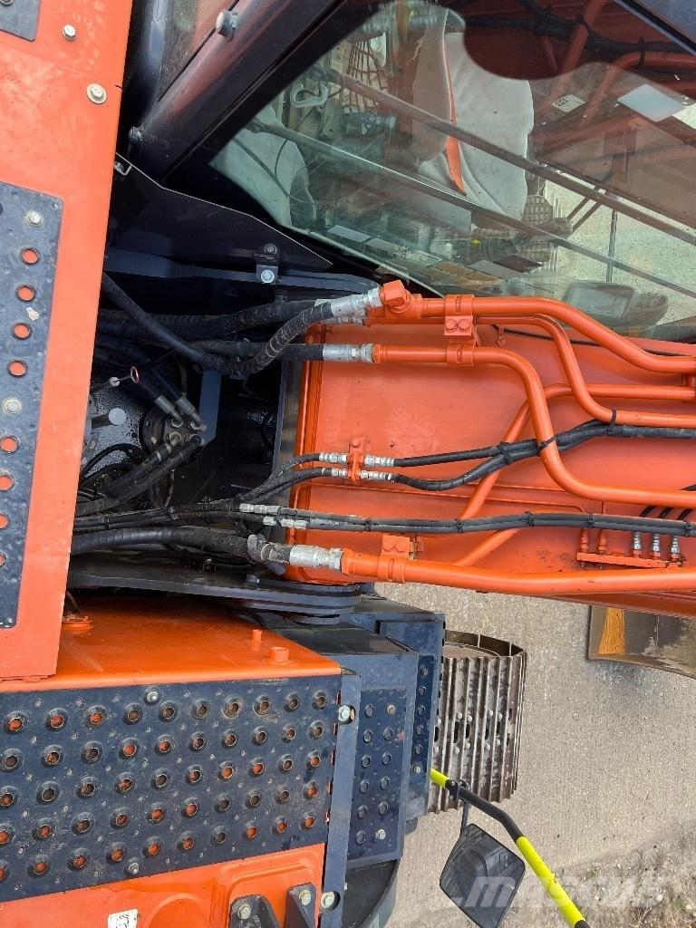 Hitachi zx210-6 Escavadoras de rastos