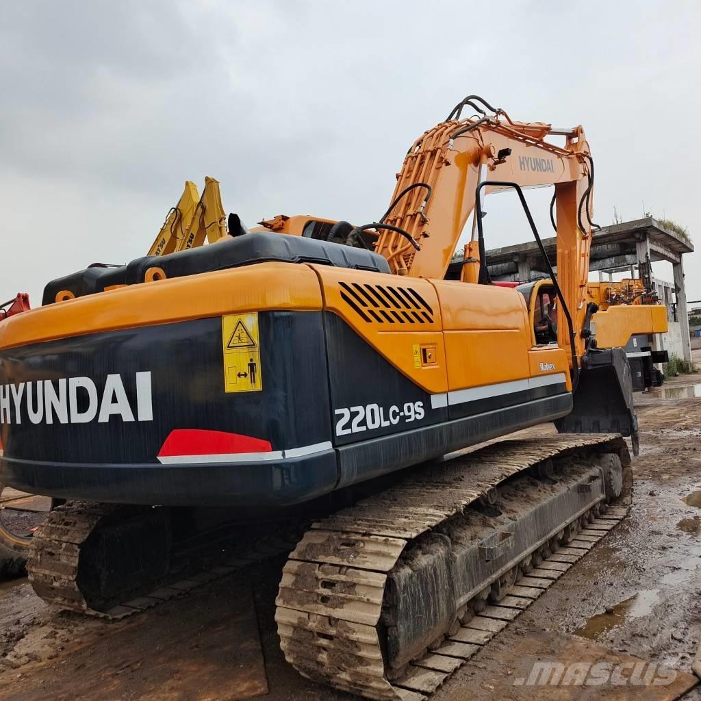 Hyundai 220 LC-9 Escavadoras de rastos
