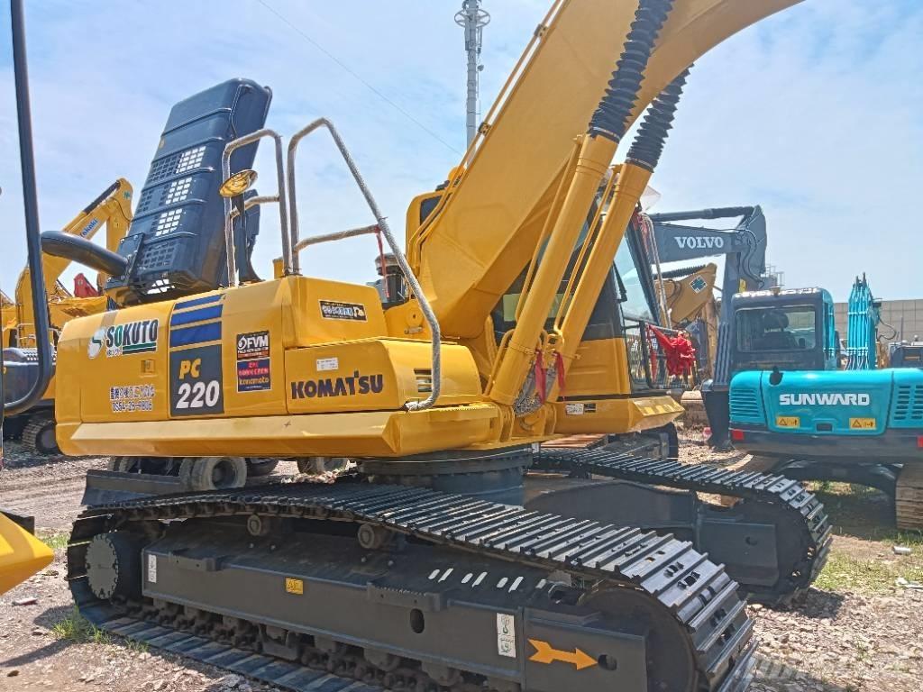 Komatsu PC 220-8 Escavadoras de rastos