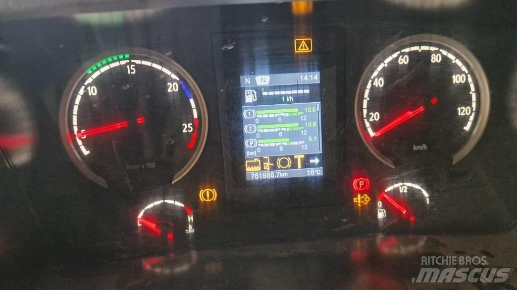 Scania R 620 Camiões Ampliroll