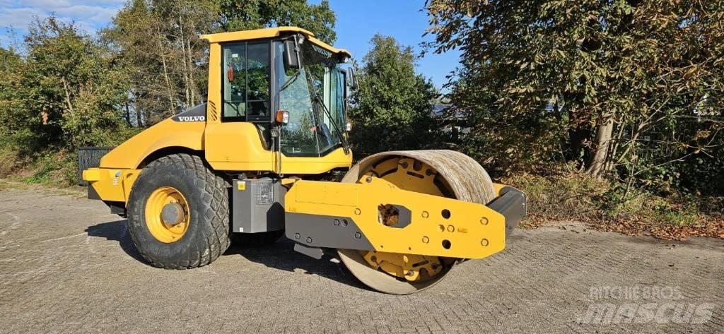 Volvo SD 135 B Cilindros Compactadores monocilíndricos