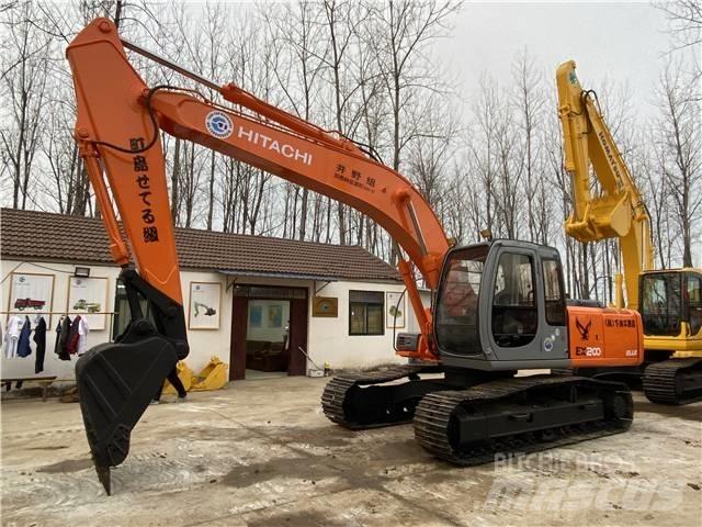 Hitachi EX 200-5 Escavadoras de rastos