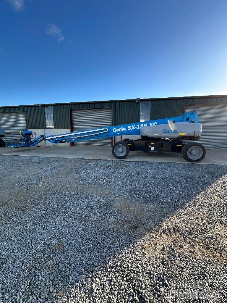 Genie SX 125 XC Elevadores braços Telescópicos