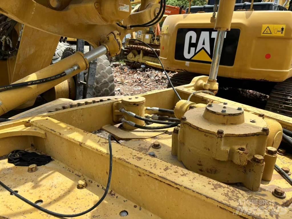 CAT 16 H Motoniveladoras