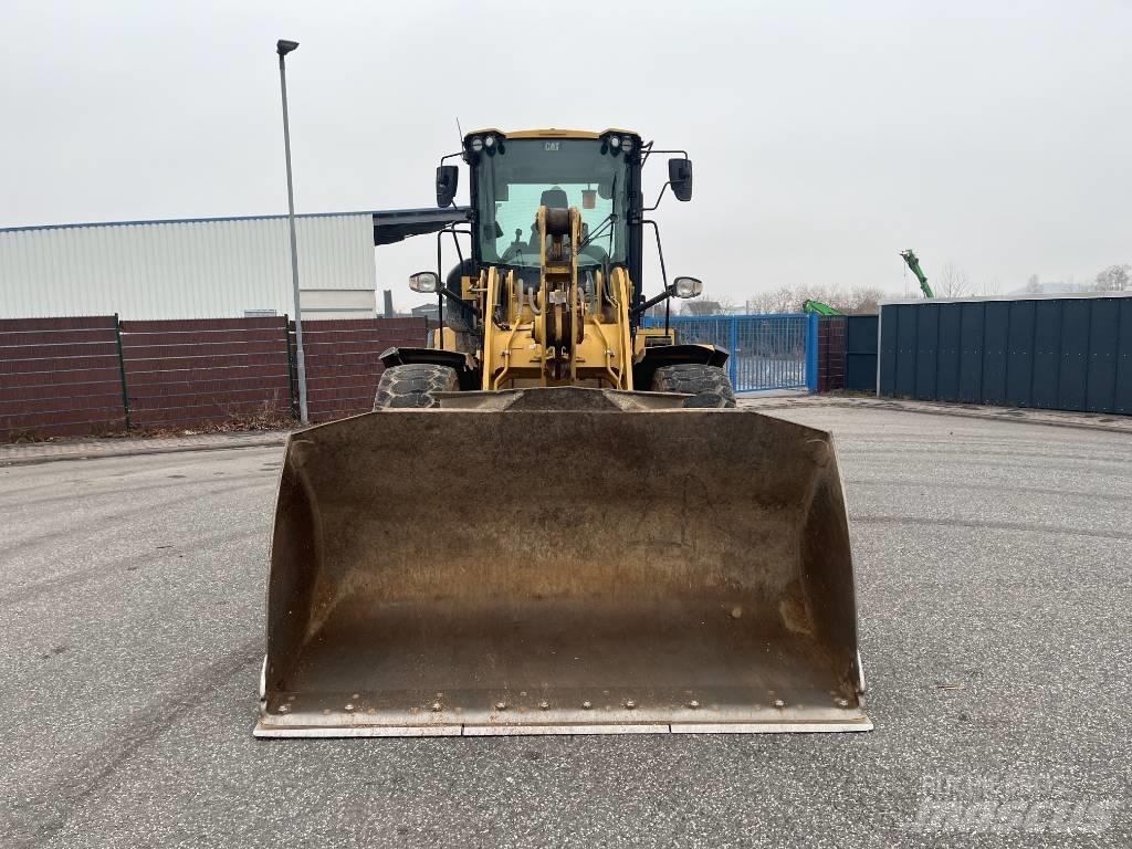 CAT 930M Pás carregadoras de rodas