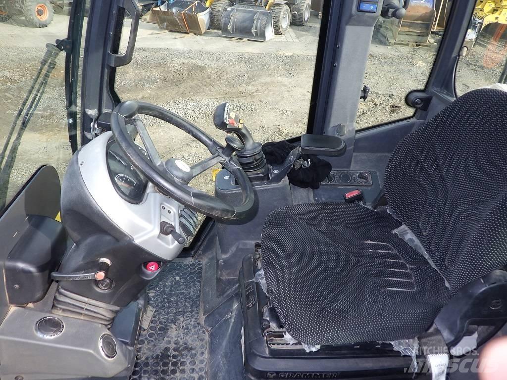 Schäffer 5470 Z Pás carregadoras de rodas