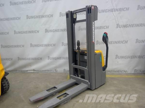 Jungheinrich EJC 112 Empilhador para operador externo