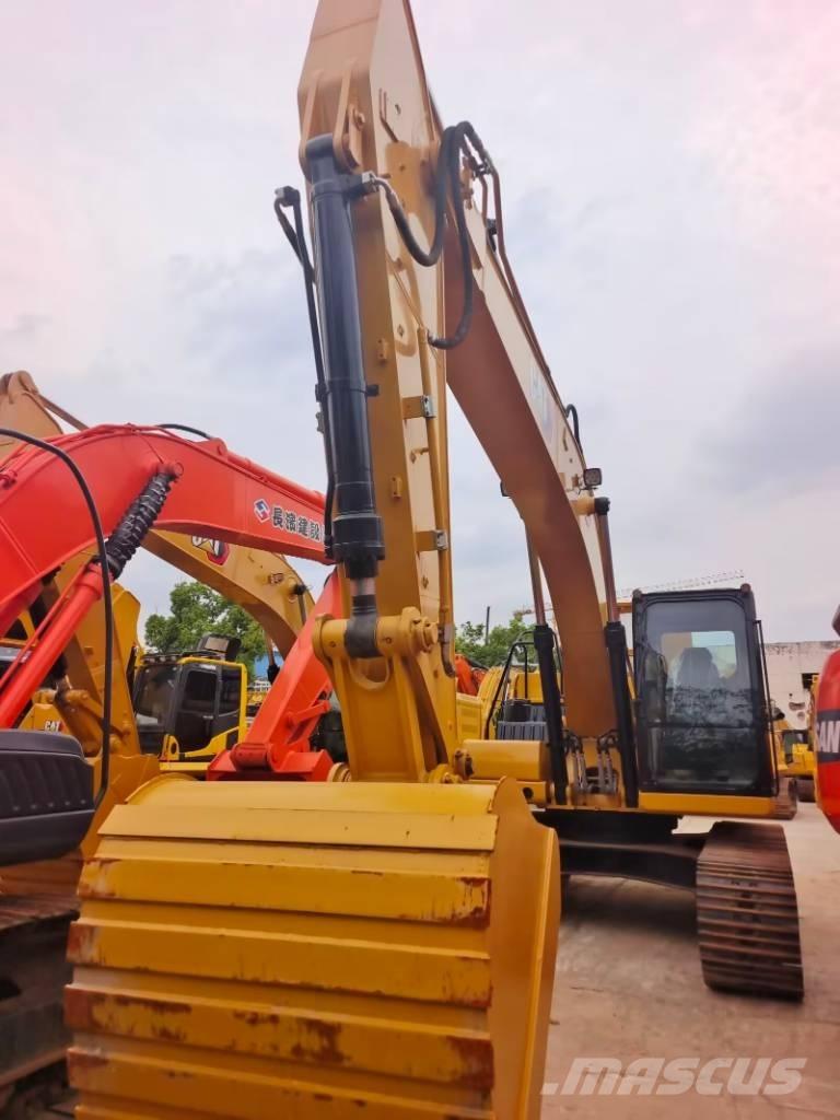 CAT 323 GC Escavadoras de rastos