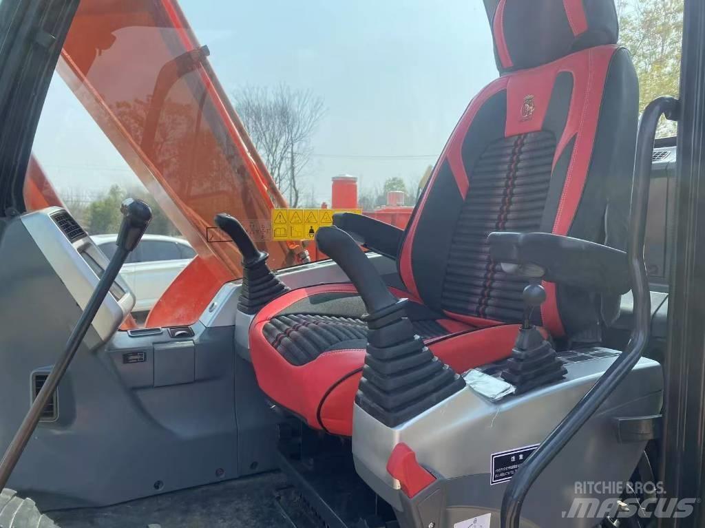 Doosan DX 75-9 C Escavadoras Midi 7t - 12t