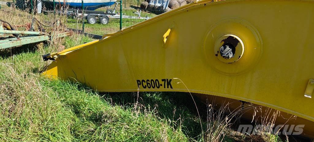 Komatsu PC 600-7K Lanças e braços dippers