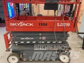 SkyJack SJ 3219 Elevadores de tesoura
