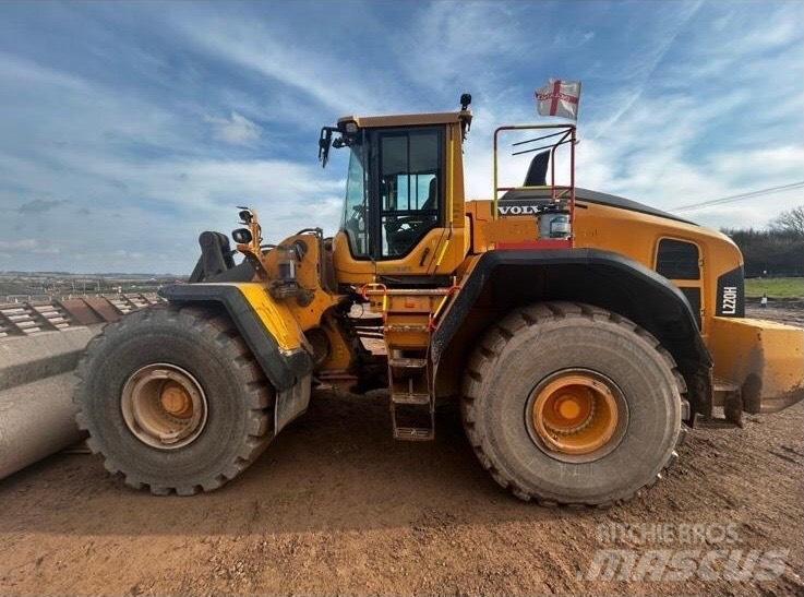 Volvo L 220 H Pás carregadoras de rodas