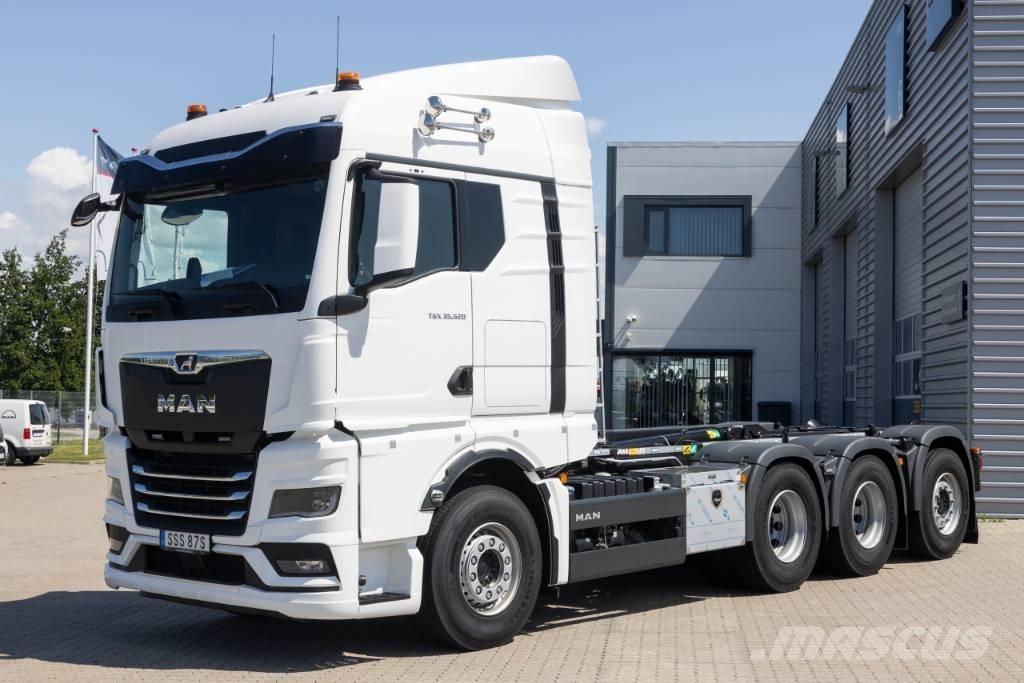 MAN TGX 35.520 Camiões Ampliroll