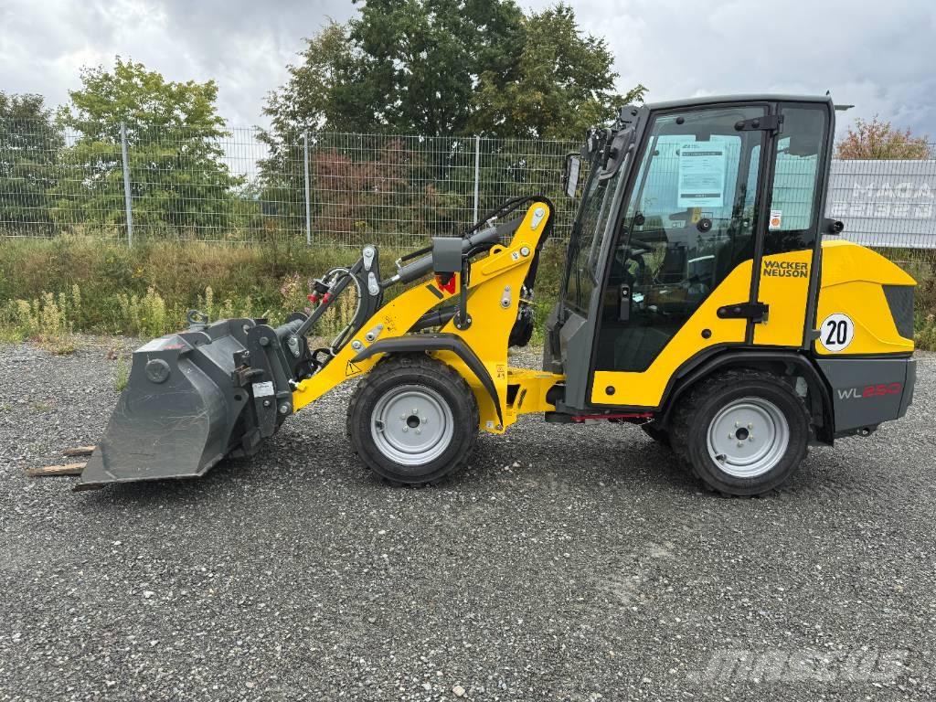Wacker Neuson WL 250 Pás carregadoras de rodas