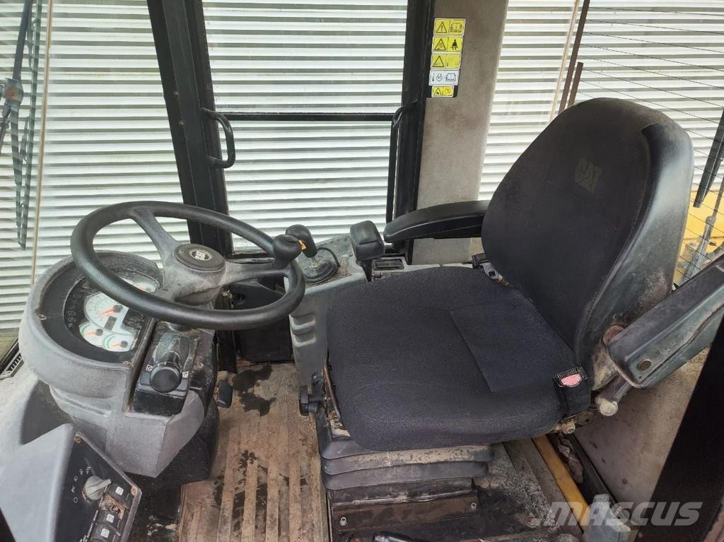 CAT 930G Pás carregadoras de rodas