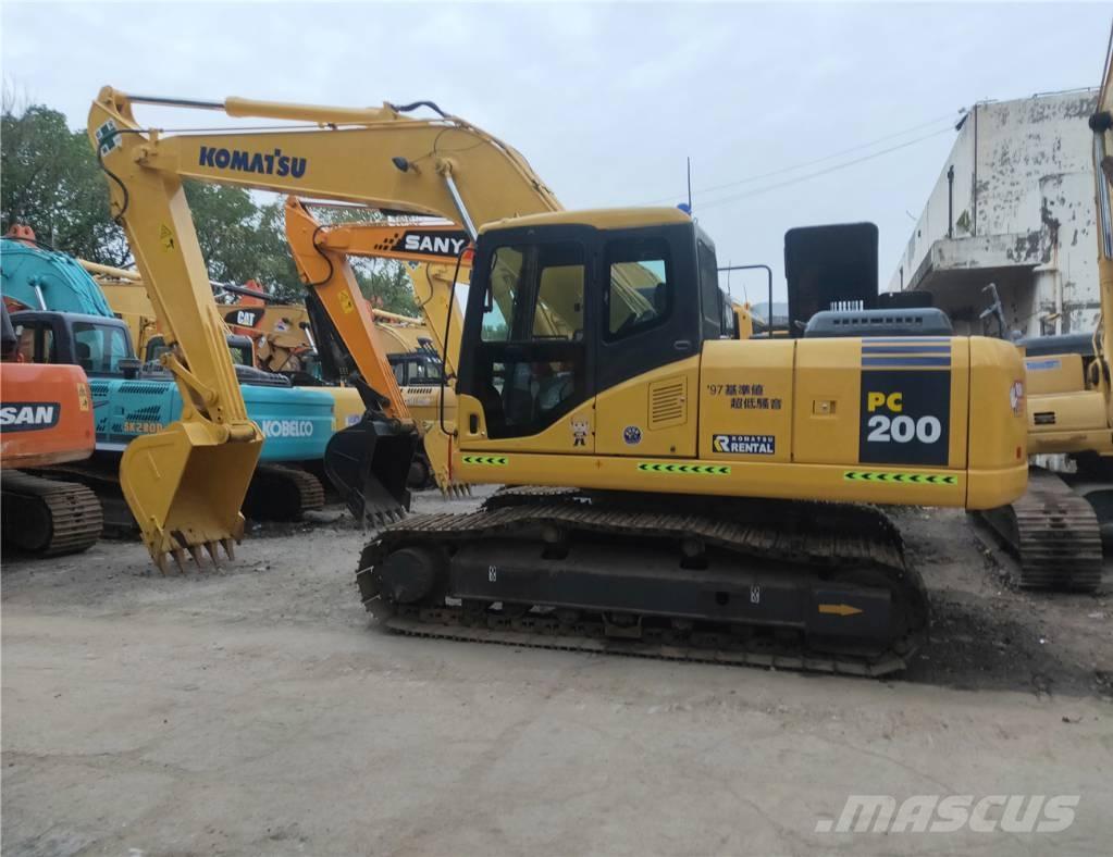 Komatsu PC200-7 Escavadoras de rastos