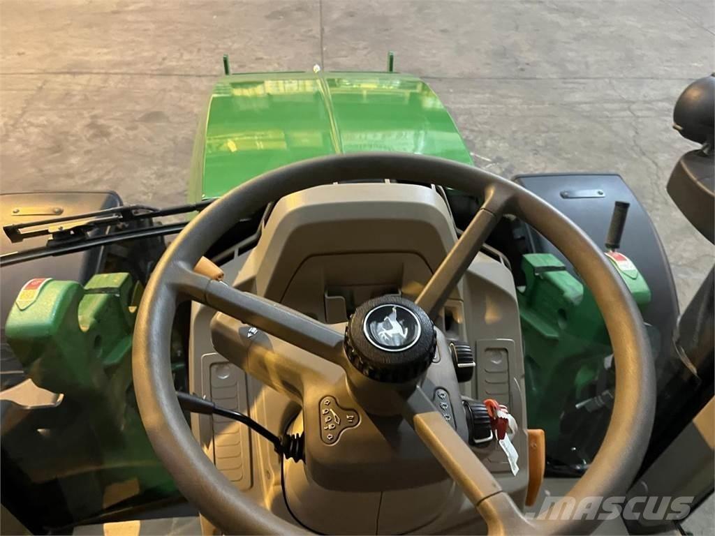 John Deere 6100M Tratores Agrícolas usados