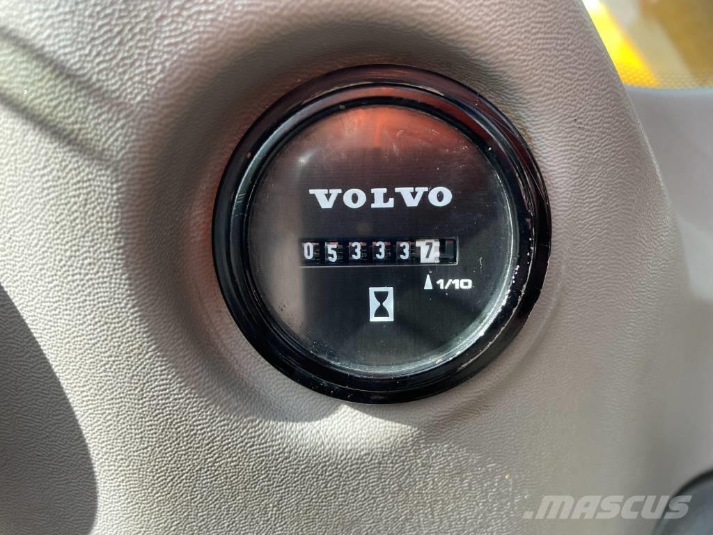 Volvo ECR 235 Escavadoras de rastos
