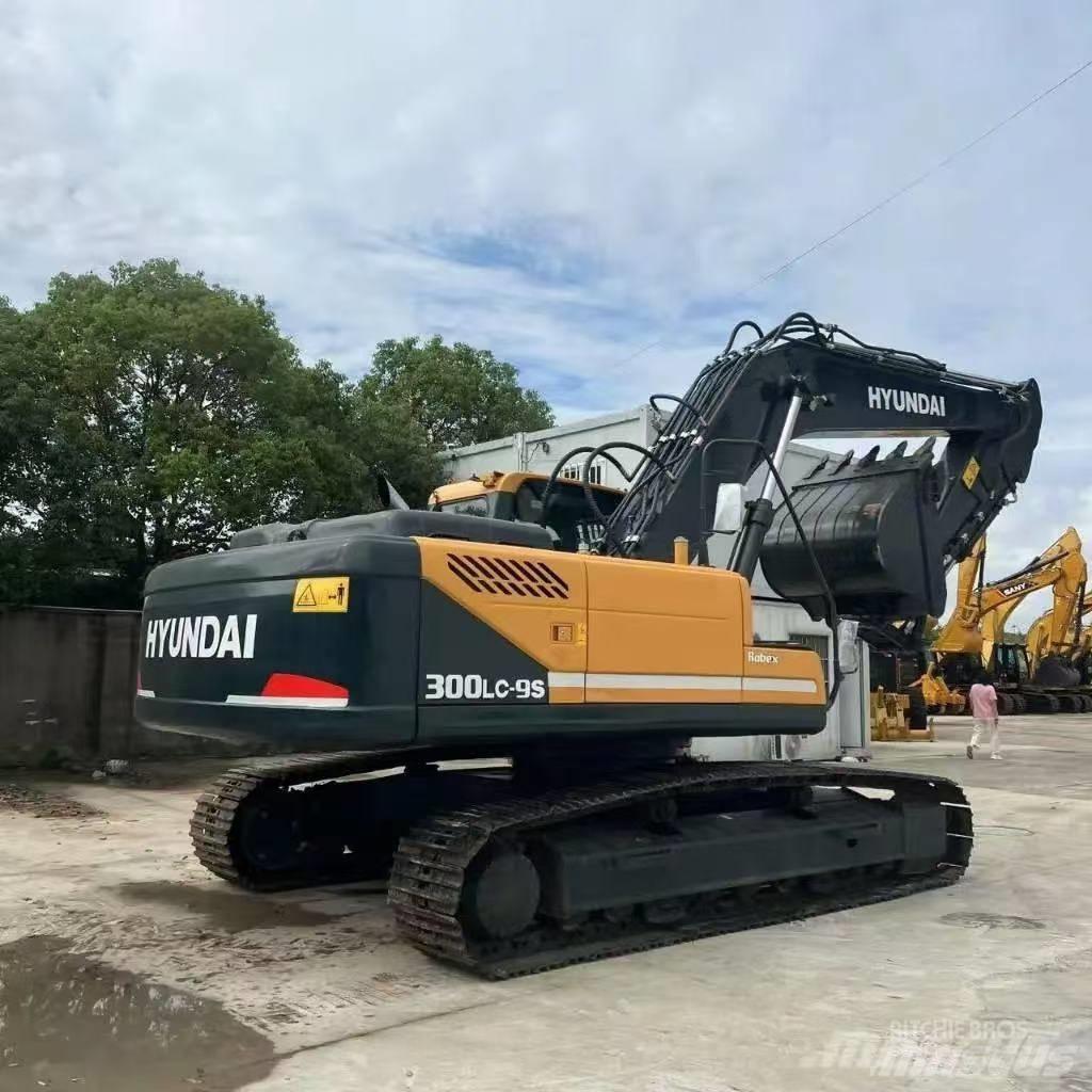 Hyundai 300-9 Escavadoras de rastos