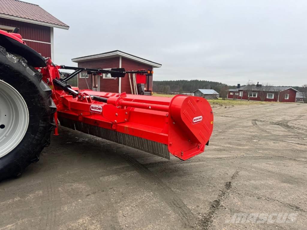 Maschio Gemella 620 Gadanheiras e cortadores de folhas para pastos