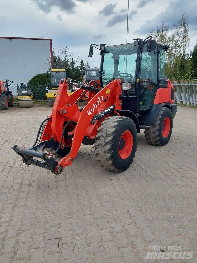 Kubota R 070 Pás carregadoras de rodas