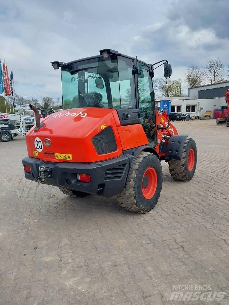 Kubota R 070 Pás carregadoras de rodas