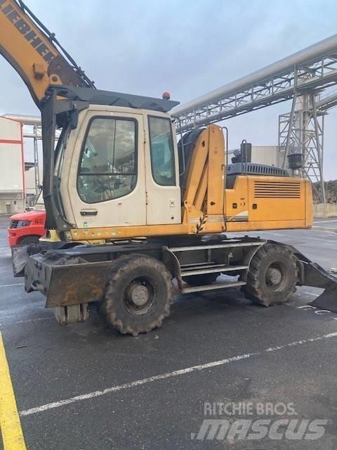Liebherr 924C-LI Escavadoras de rodas