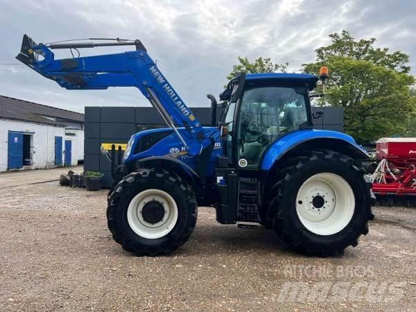 New Holland T7.225 Tratores Agrícolas usados