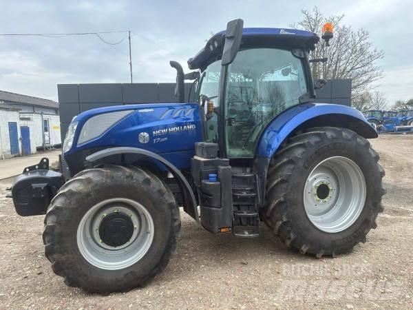 New Holland T7.225 Tratores Agrícolas usados