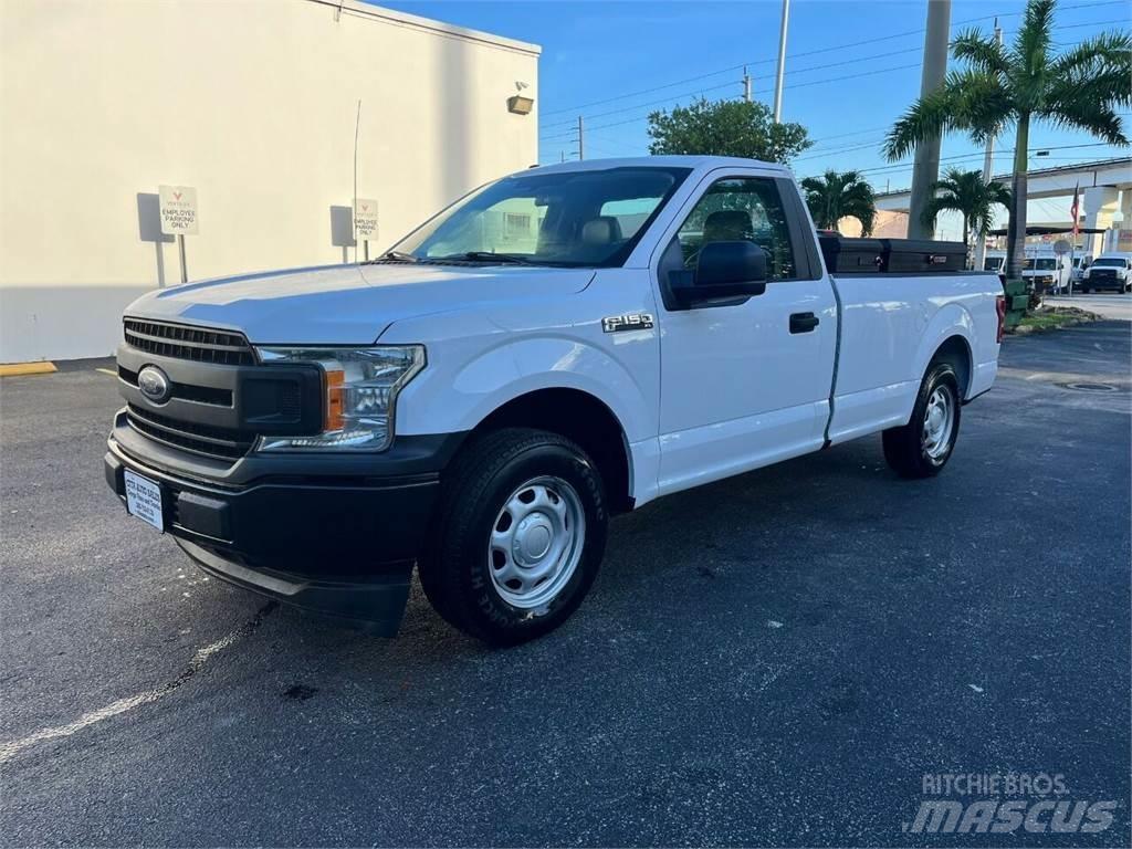 Ford F-150 Pick up de caixa aberta