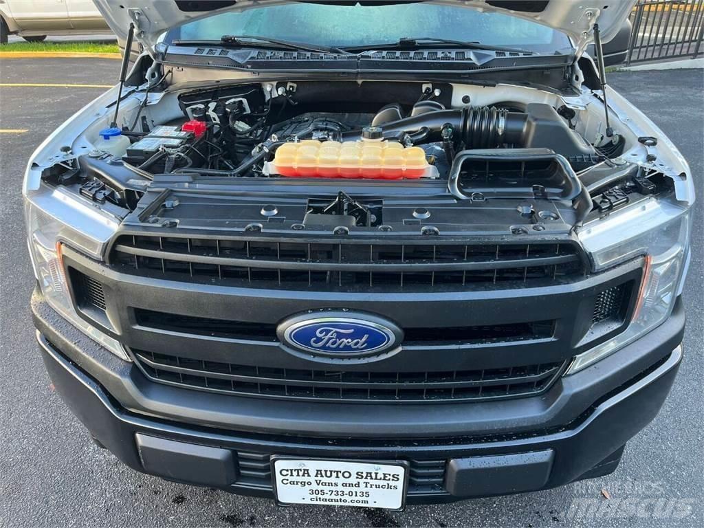Ford F-150 Pick up de caixa aberta