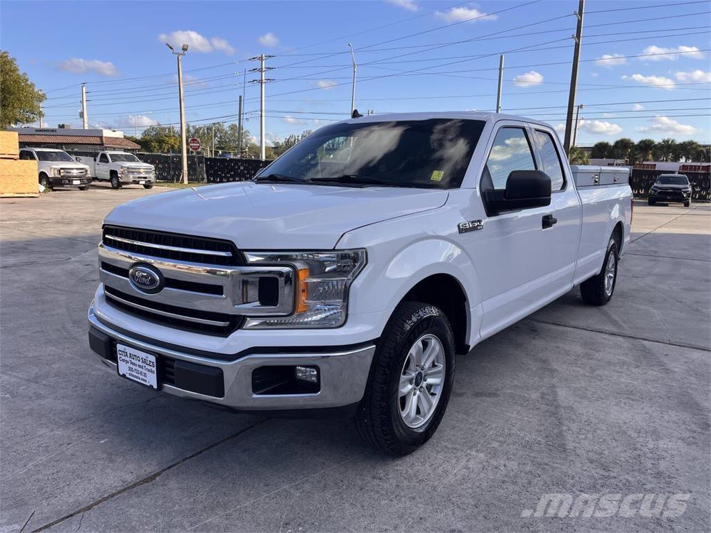 Ford F-150 Pick up de caixa aberta