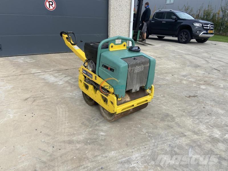 Ammann AR65 Compactadores para terra
