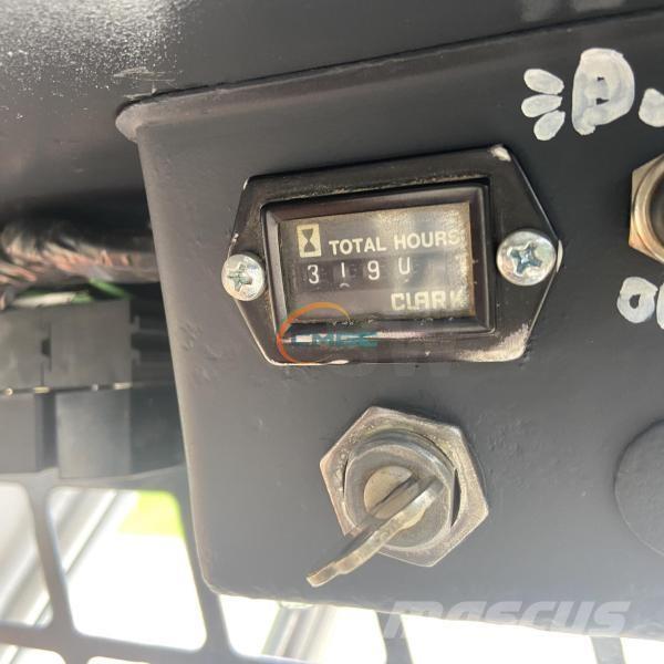 Bobcat 310 Pás carregadoras de rodas
