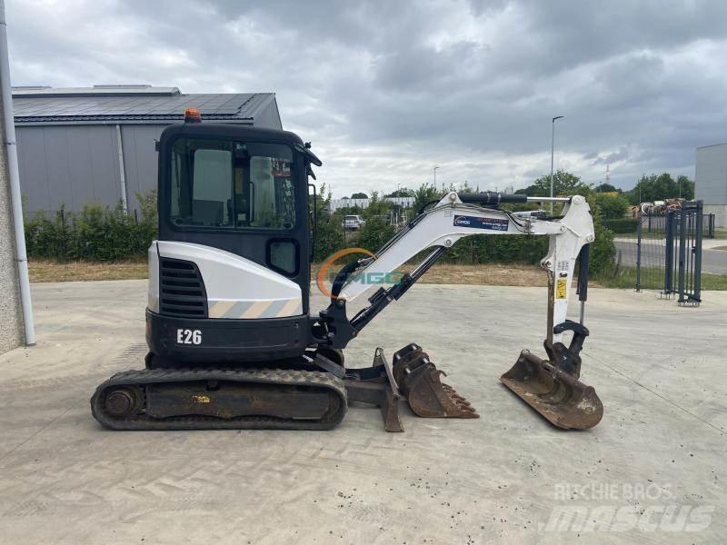 Bobcat E 26 Escavadoras de rodas