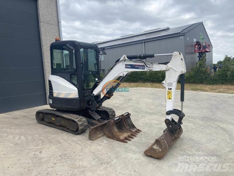 Bobcat E 26 Escavadoras de rodas