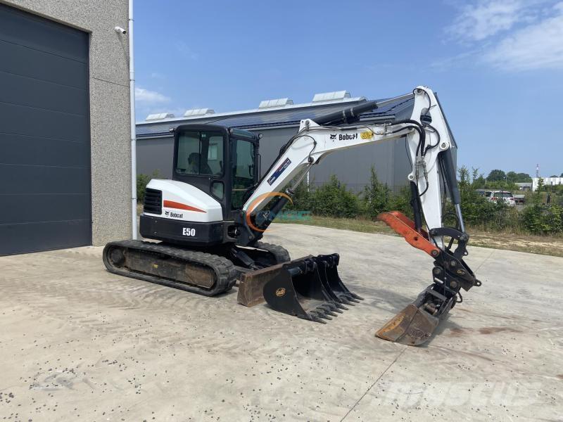 Bobcat E 50 Escavadoras de rodas