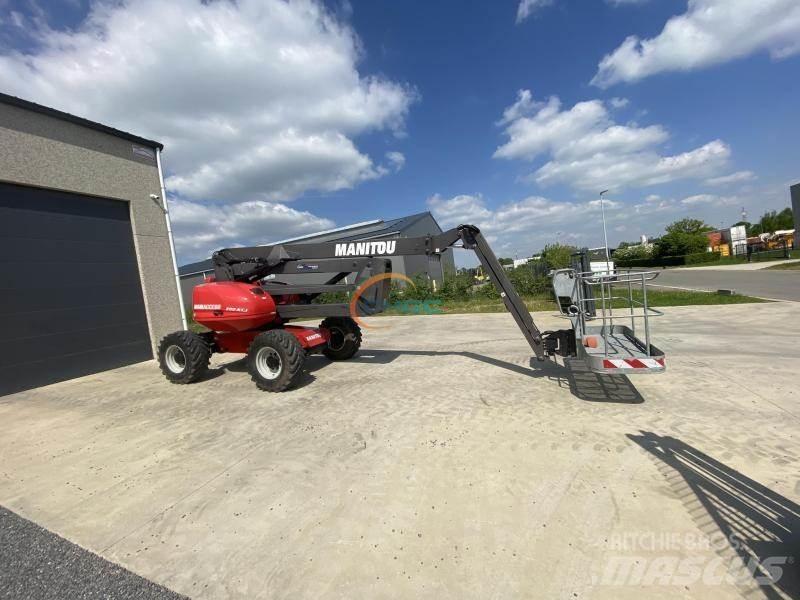 Manitou 200 ATJ Elevadores braços articulados