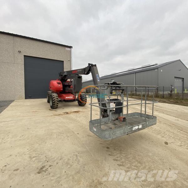 Manitou 200 ATJ Elevadores braços articulados
