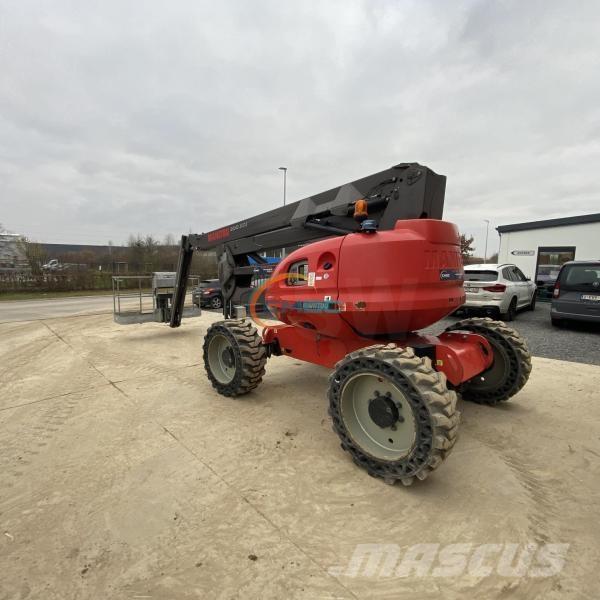 Manitou 200 ATJ Elevadores braços articulados