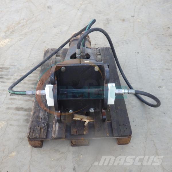 Sandvik CB45S Martelos Hidráulicos