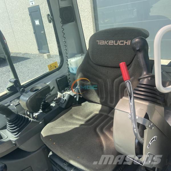 Takeuchi TB225 Escavadoras de rodas
