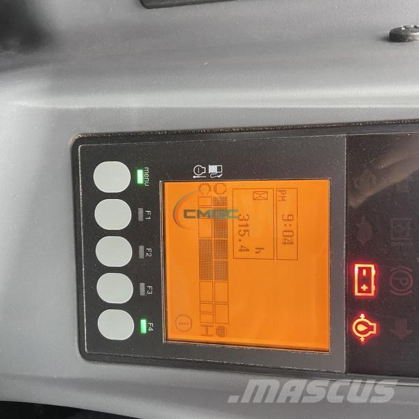 Yanmar VIO38-6 Escavadoras de rodas