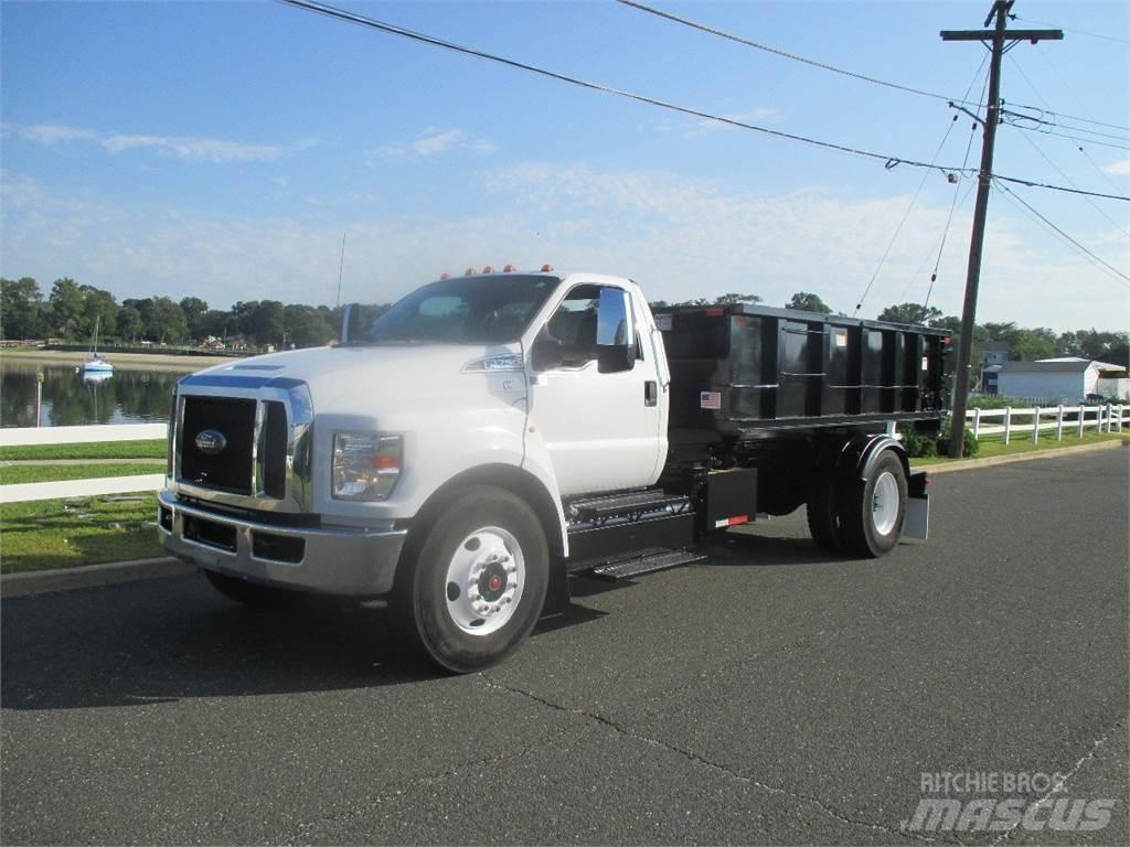 Ford F750 Camiões Ampliroll