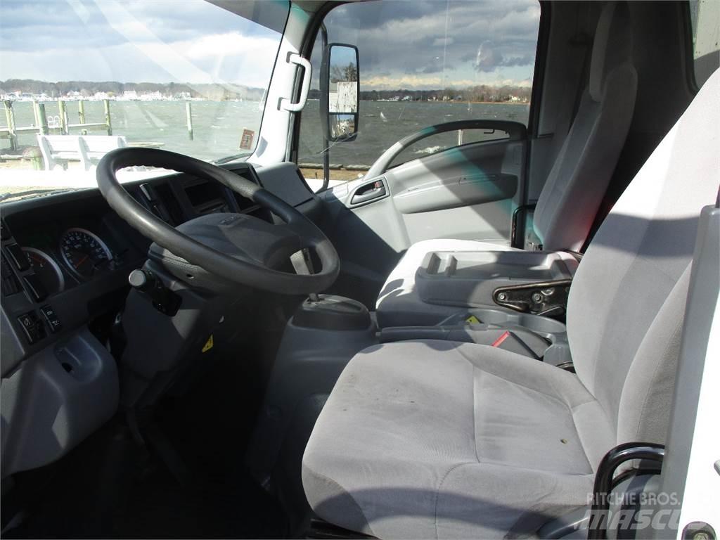 Isuzu NRR Camiões Municipais / Uso Geral