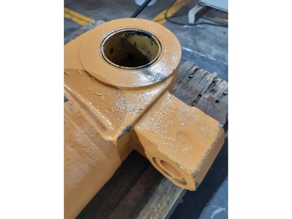 CASE 621C Hidráulica