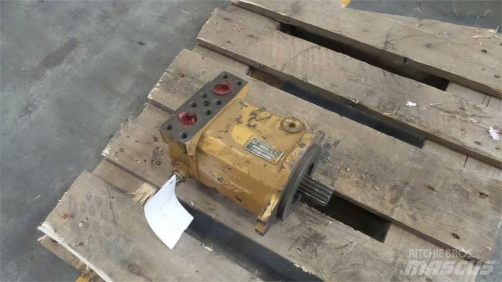 CAT 211B Hidráulica