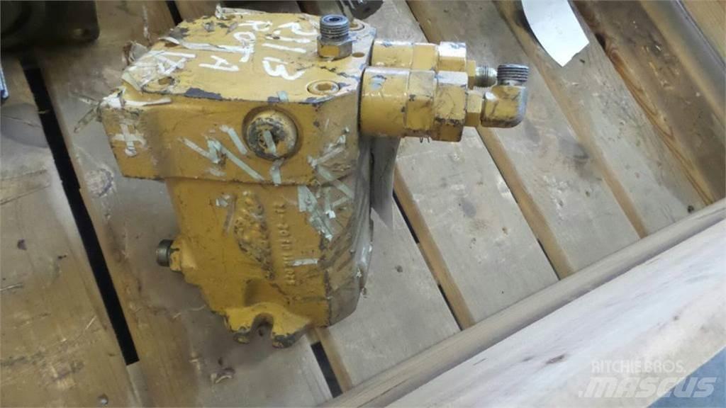 CAT 211B Hidráulica