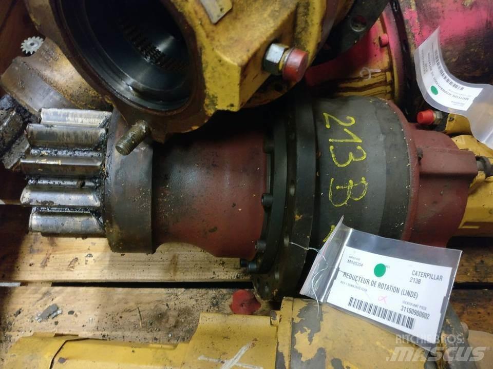 CAT 213B Transmissão